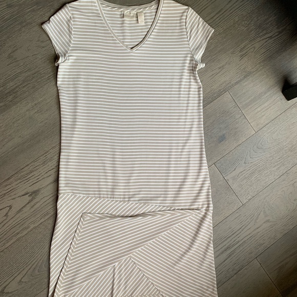 CHICO’S tee dress - Picture 4 of 9